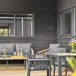 Дом отдыха Cozy In With Sauna *
